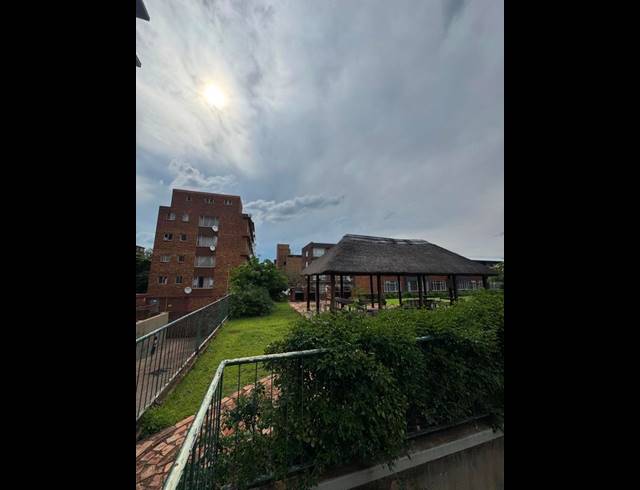 2 BEDROOM PROPERTY TO RENT IN SUNNYSIDE